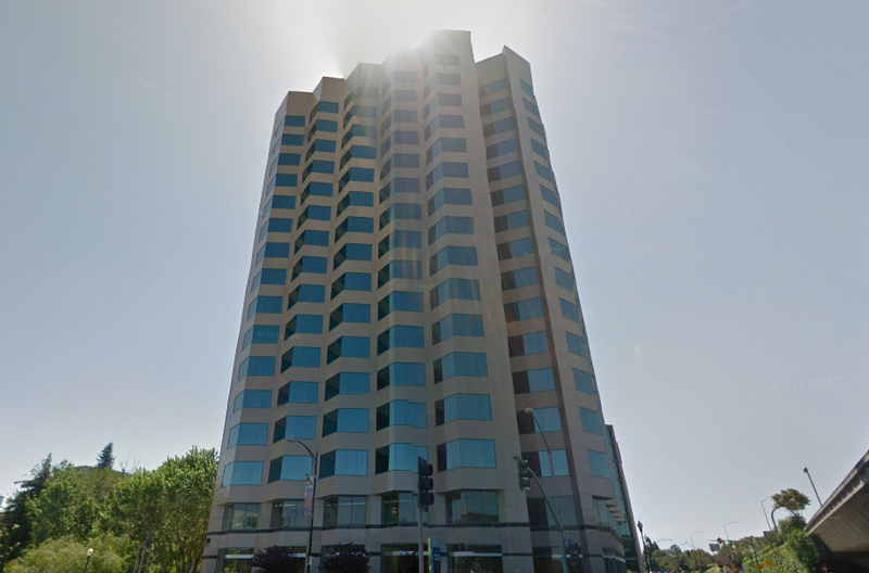 Illustration for article titled Zombie Towers: 5 Vacant or Foreclosed Skyscrapers Across the U.S.